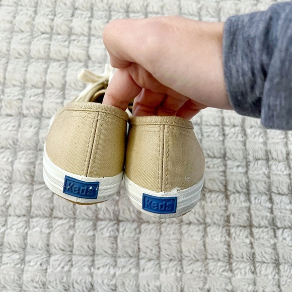 Keds Champion Ox Sneaker in Stone - Picture 4 of 6